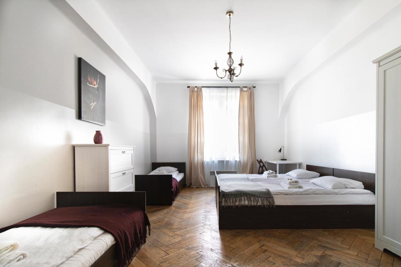 Spacious Apartments Zyblikiewicza Street Cracovie Extérieur photo
